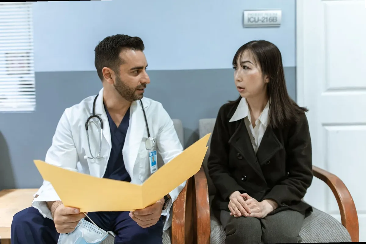 consulta médica sobre medicamentos