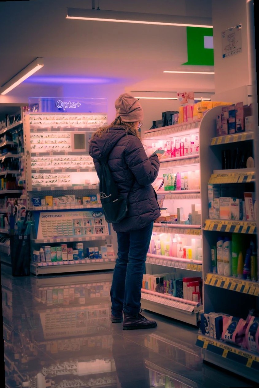 consulta de productos para el cuidado de la piel en farmacia